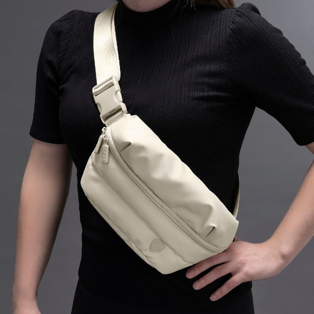 Heys The Puffer Mini Waist Bag - Off White