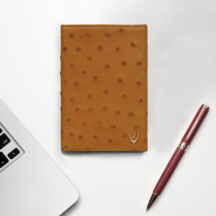 hidesign CORAL W1 PASSPORT HOLDER Tan