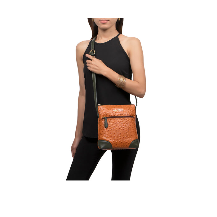 hidesign EE SATURN 02-M SLING BAG Tan