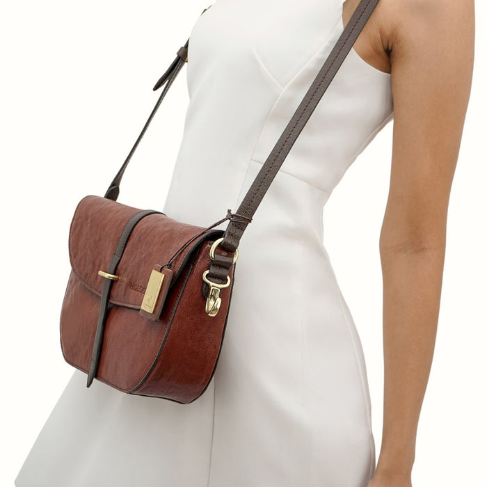 Hidesign MALMO 01 SLING BAG Brown