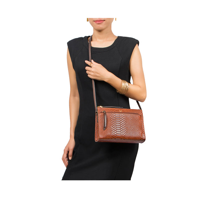 hidesign SPRUCE 02 SB SLING BAG Tan