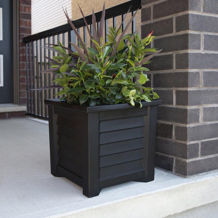Highwood USA Harlowe 16” X 16” Outdoor Planter