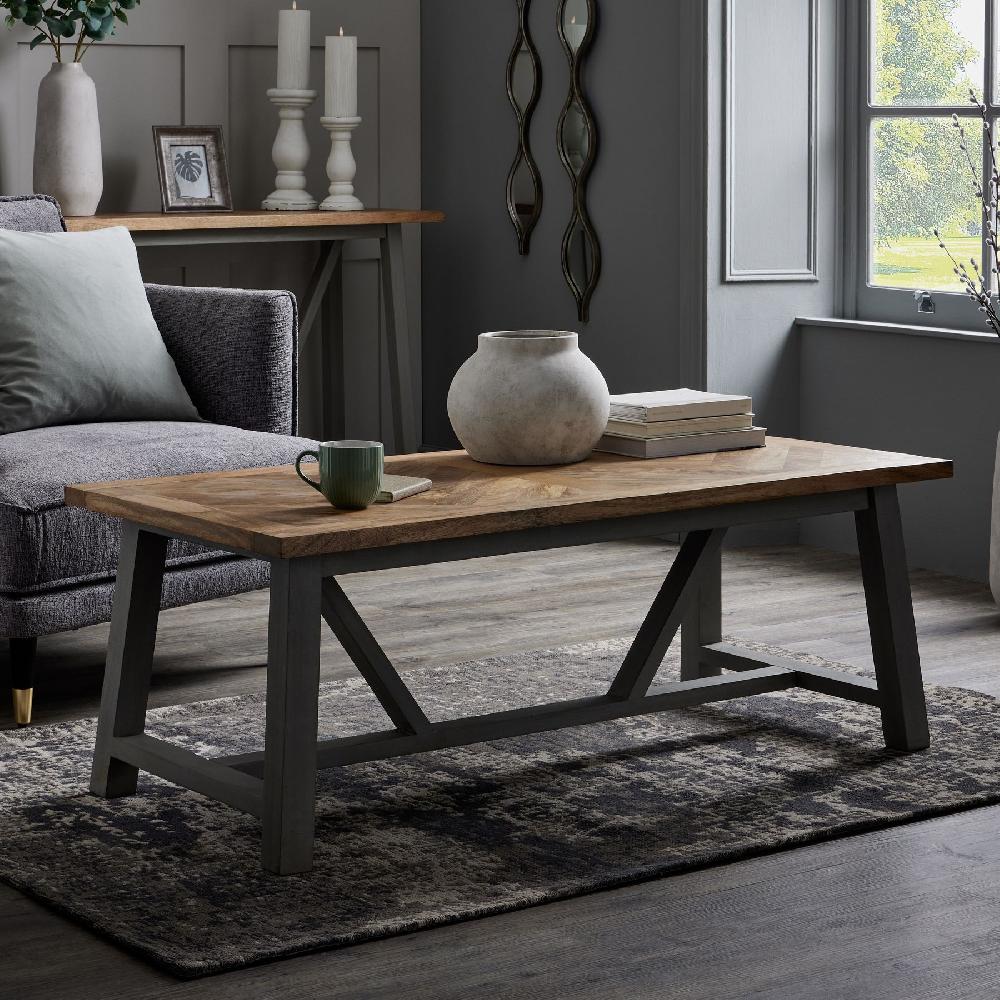 Hill Interiors Darcy Stone Planter