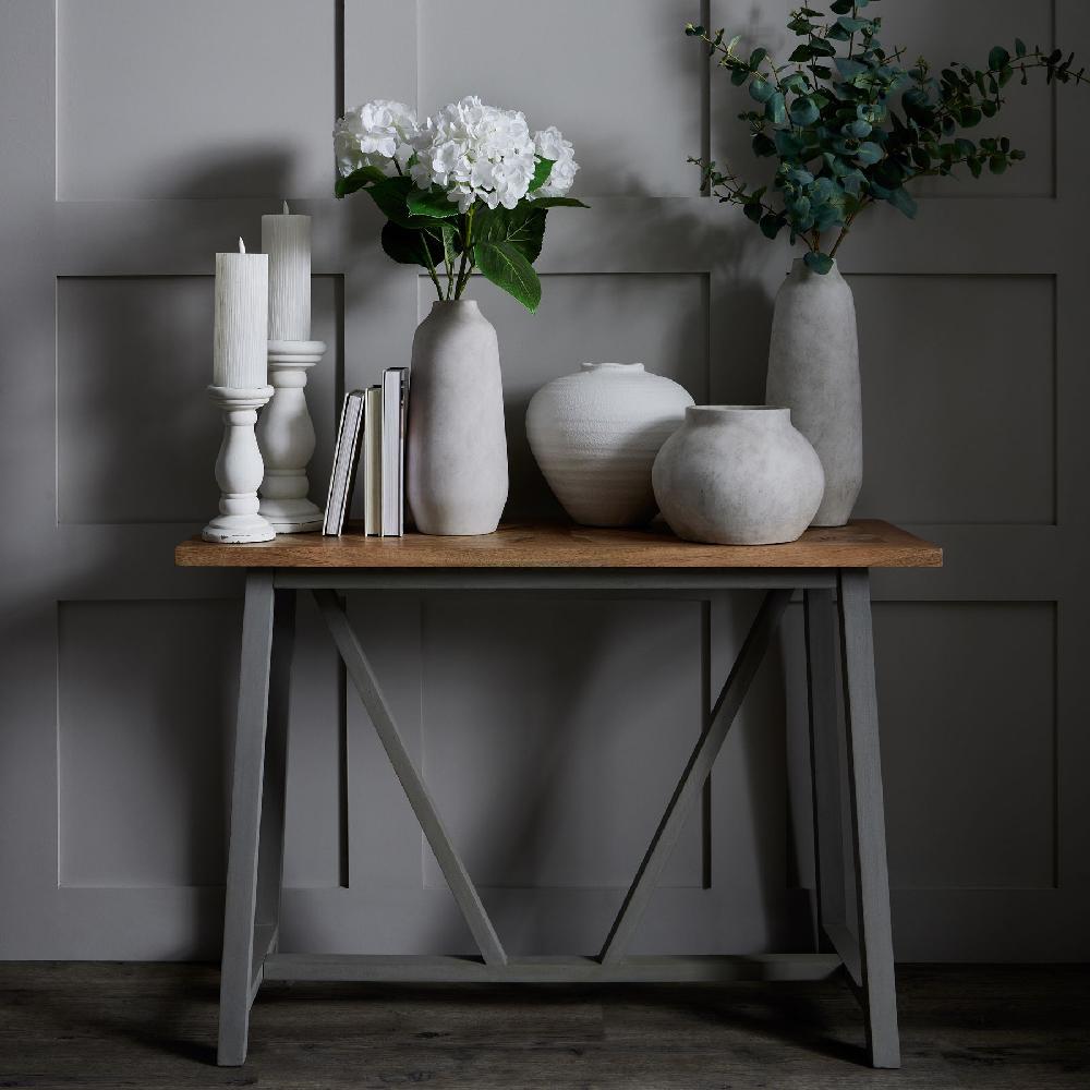 Hill Interiors Darcy Stone Planter