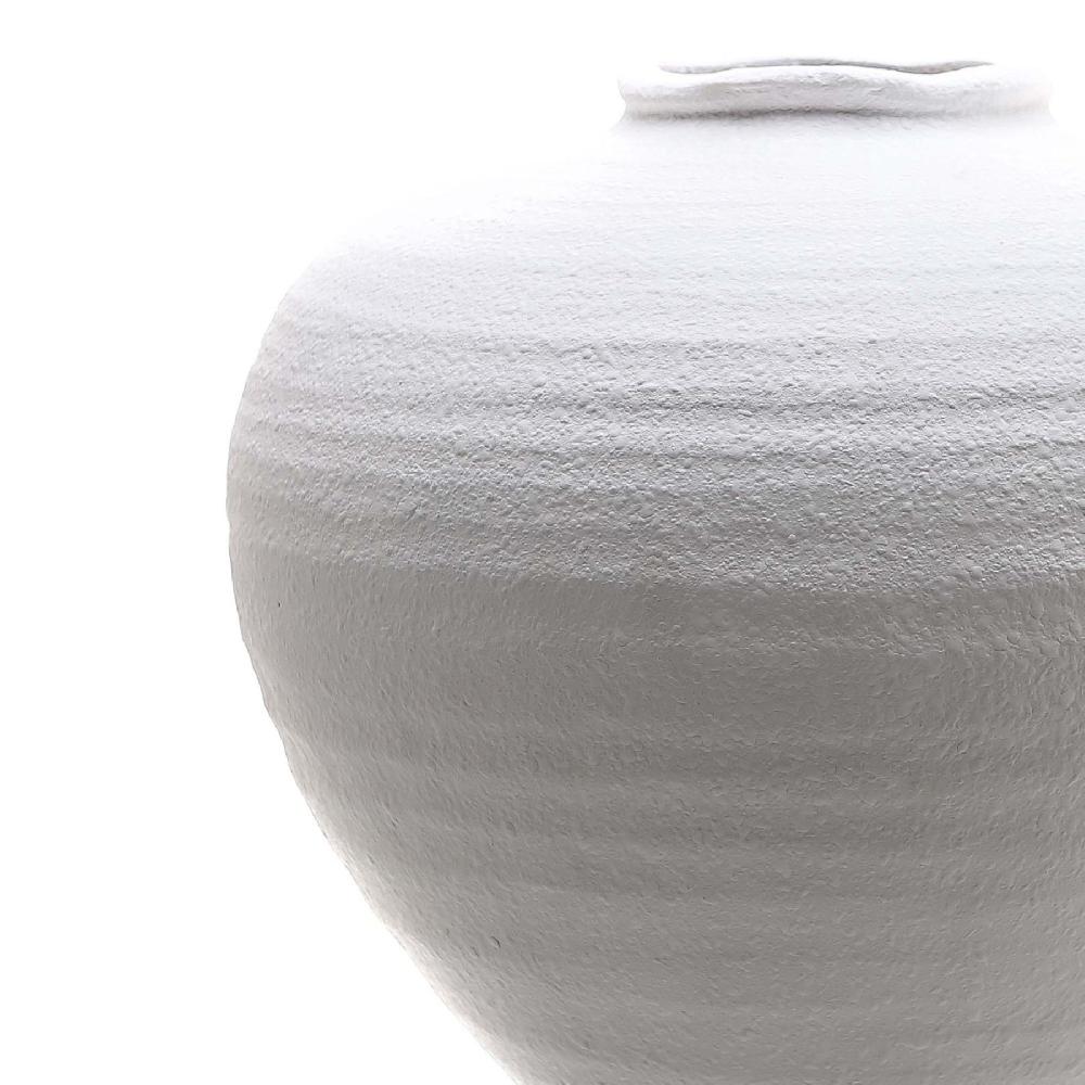 hill interiors Regola Matt White Ceramic Vase