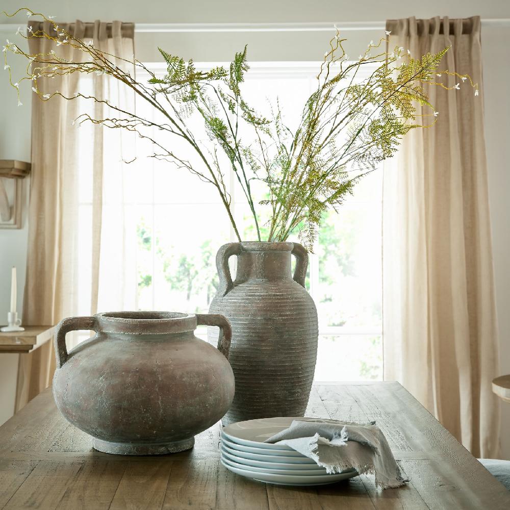 Hill Interiors Siena Large Brown Amphora Pot