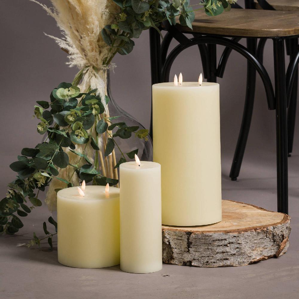 Hill Interiors Luxe Collection Natural Glow 3 X 8 LED Cream Wax Candle