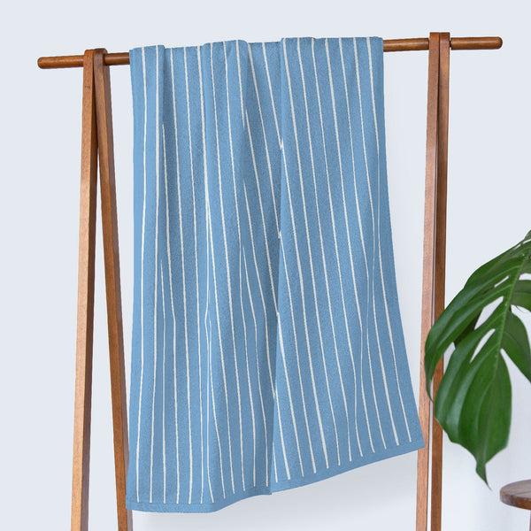 himêya HimeyaElite Pin Stripe 350 GSM Bath Towel - Island Blue