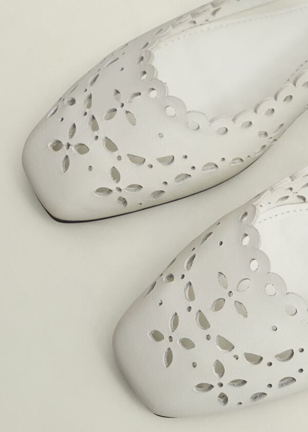 Hobbs Chrissy Cut Detail Mary Janes Ivory