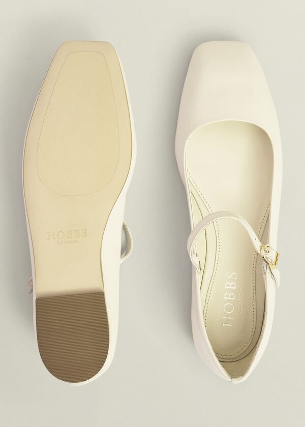 Hobbs Chrissy Mary Janes Buttercream