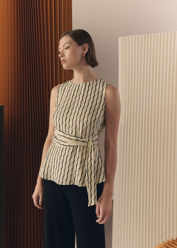 hobbs Levens Top Cream Black