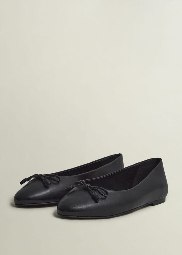Hobbs Priya Leather Ballerina Black