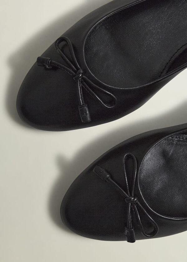 Hobbs Priya Leather Ballerina Black