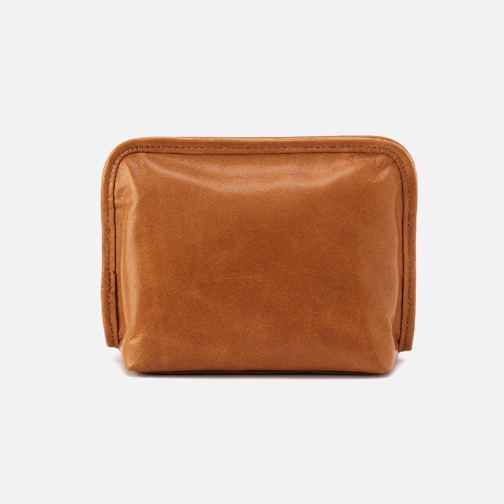 hobo Beauty Cosmetic Pouch Polished Leather| Truffle