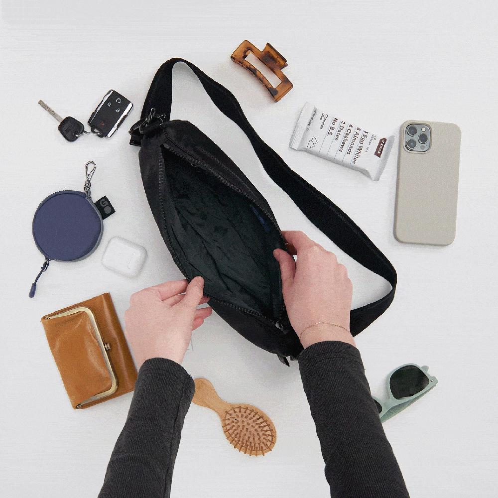 Hobo Every Wear Crossbody CaRefiber Recycled Nylon| Jet