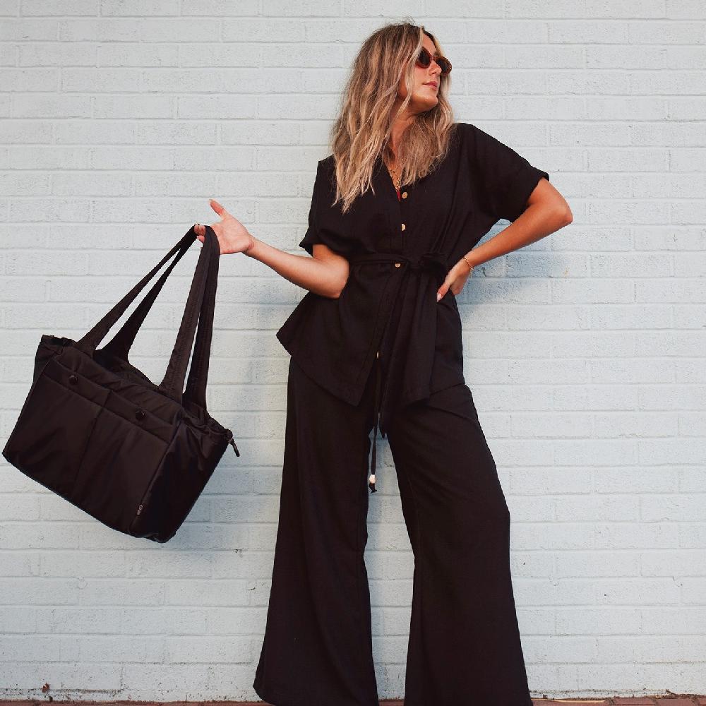 Hobo All In One Tote CaRefiber Recycled Nylon| Jet