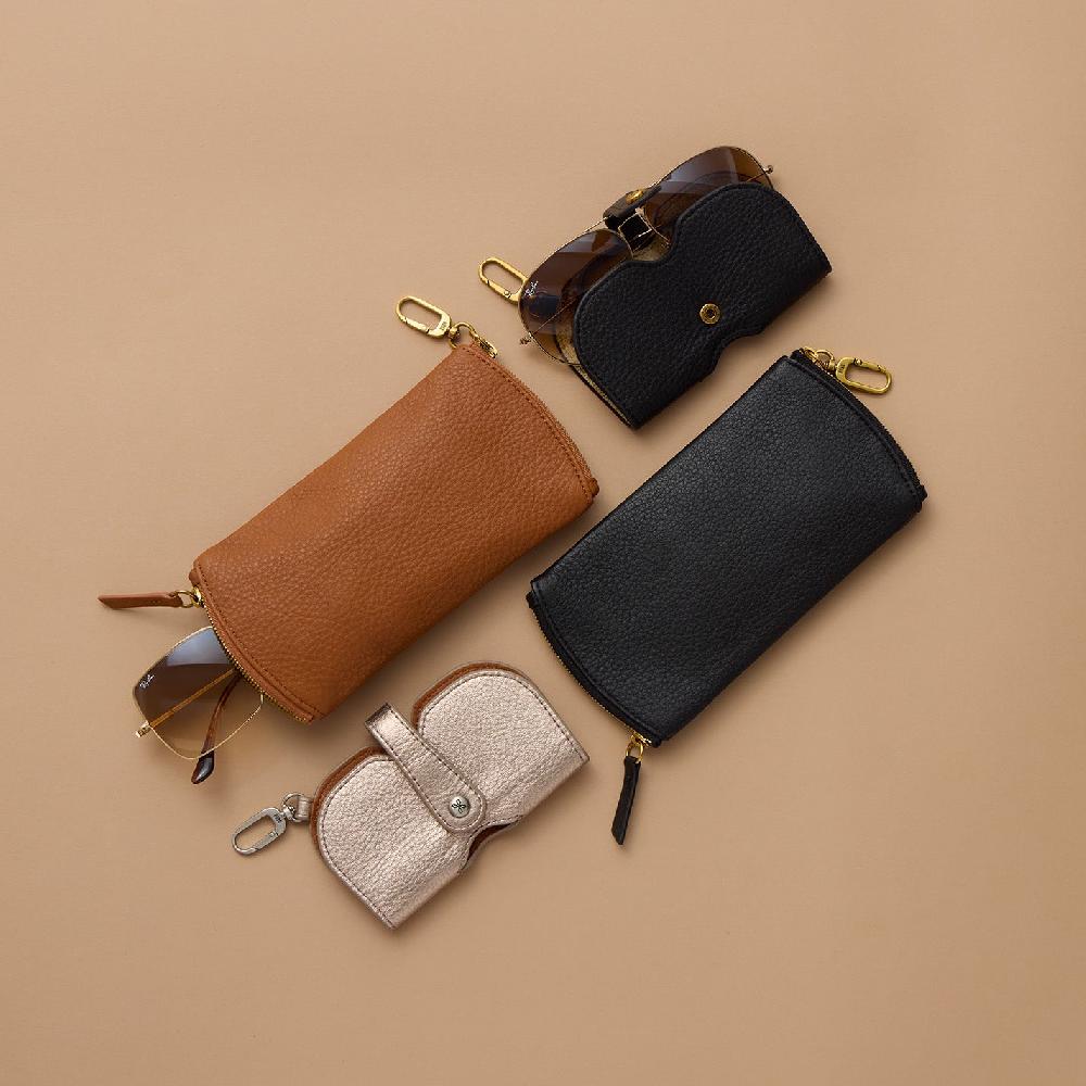 Hobo Blink Glasses Holder Pebbled Leather| Black