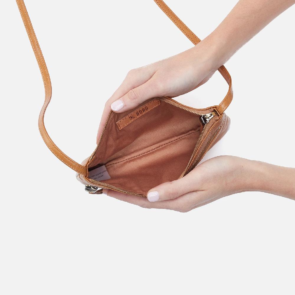 Hobo Cara Crossbody Polished Leather| Natural