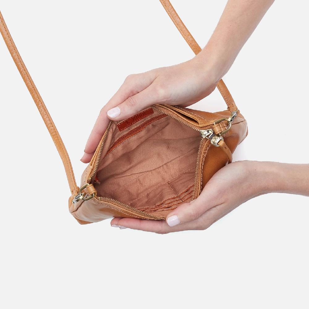 Hobo Darcy Crossbody Polished Leather| Natural