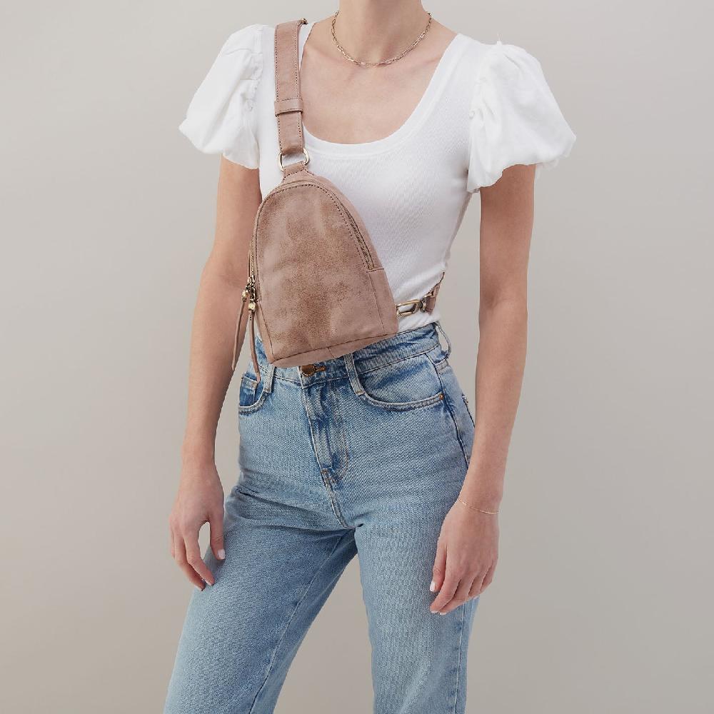 Hobo Fern Sling Buffed Leather| Hazel