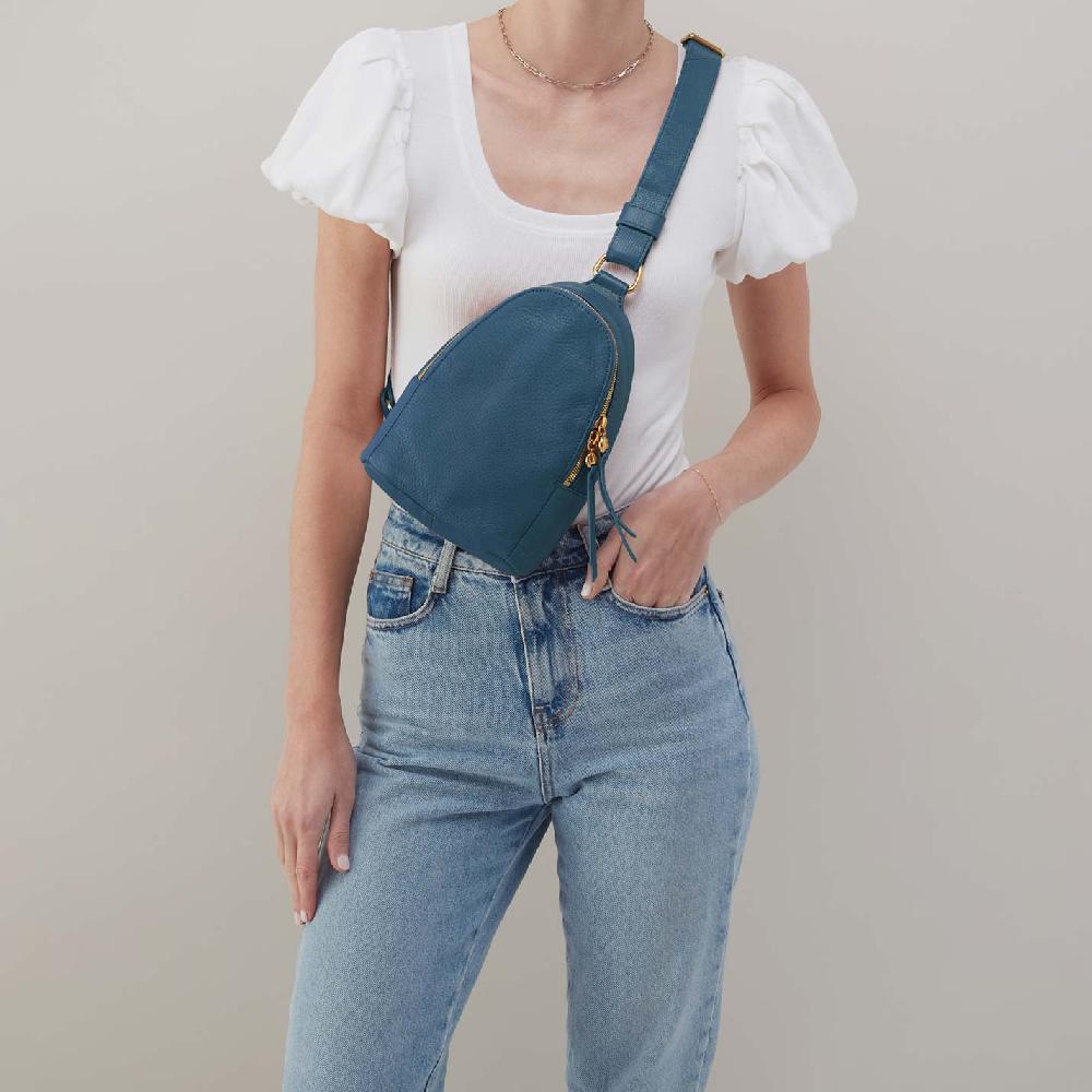 Hobo Fern Sling Pebbled Leather| Peacock Feather