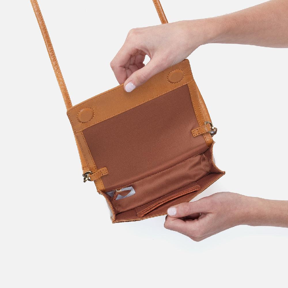 Hobo Jill Crossbody Polished Leather| Natural