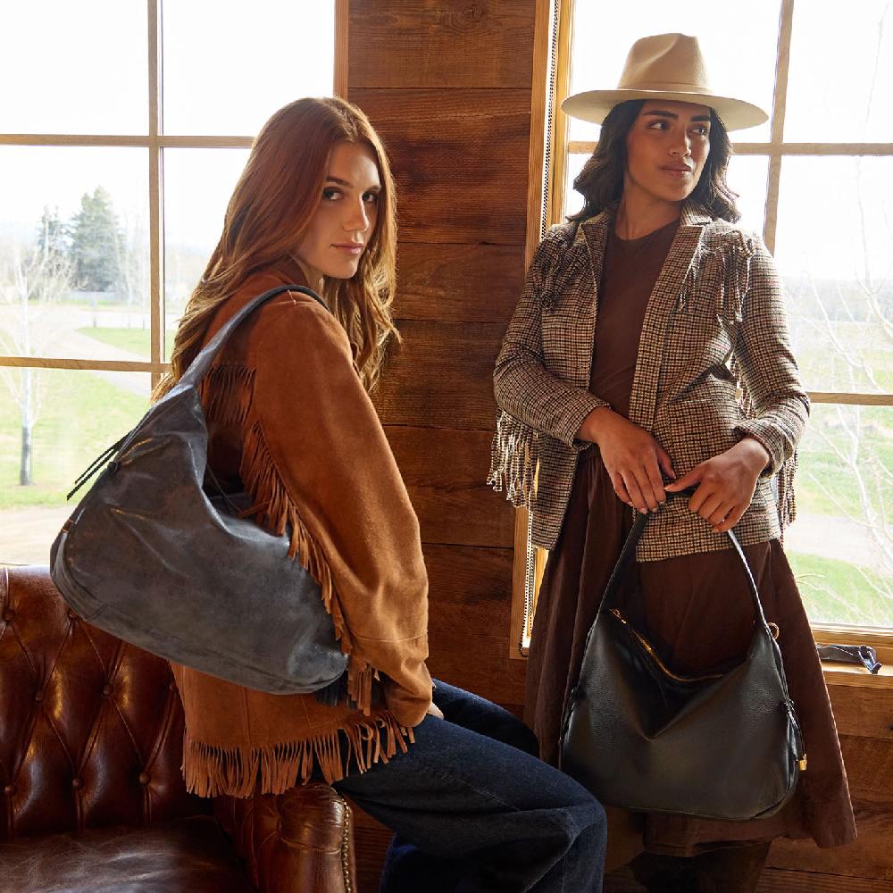 Hobo Kori Hobo Pebbled Leather| Black