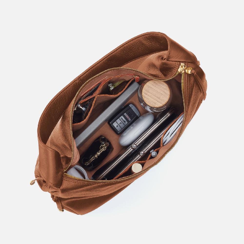 Hobo Kori Hobo Pebbled Leather| Warm Honey