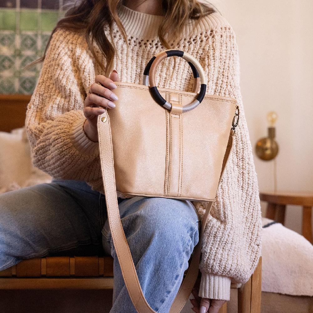 Hobo Luna Small Tote Pebbled Leather| Porcini