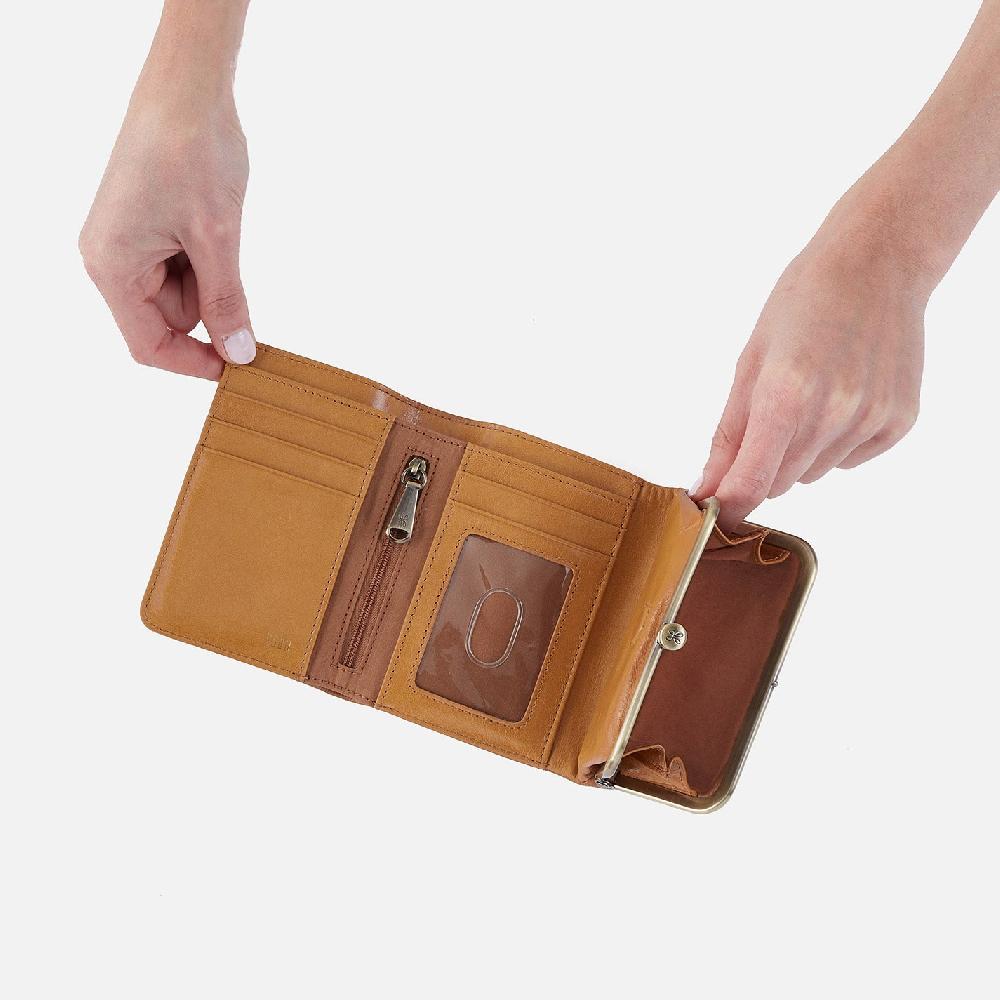 Hobo Robin Compact Wallet Polished Leather| Natural