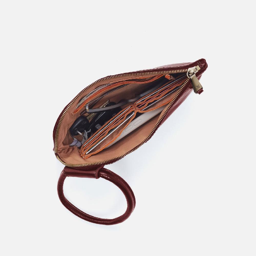 Hobo Sable Wristlet Polished Leather| Saddleberry