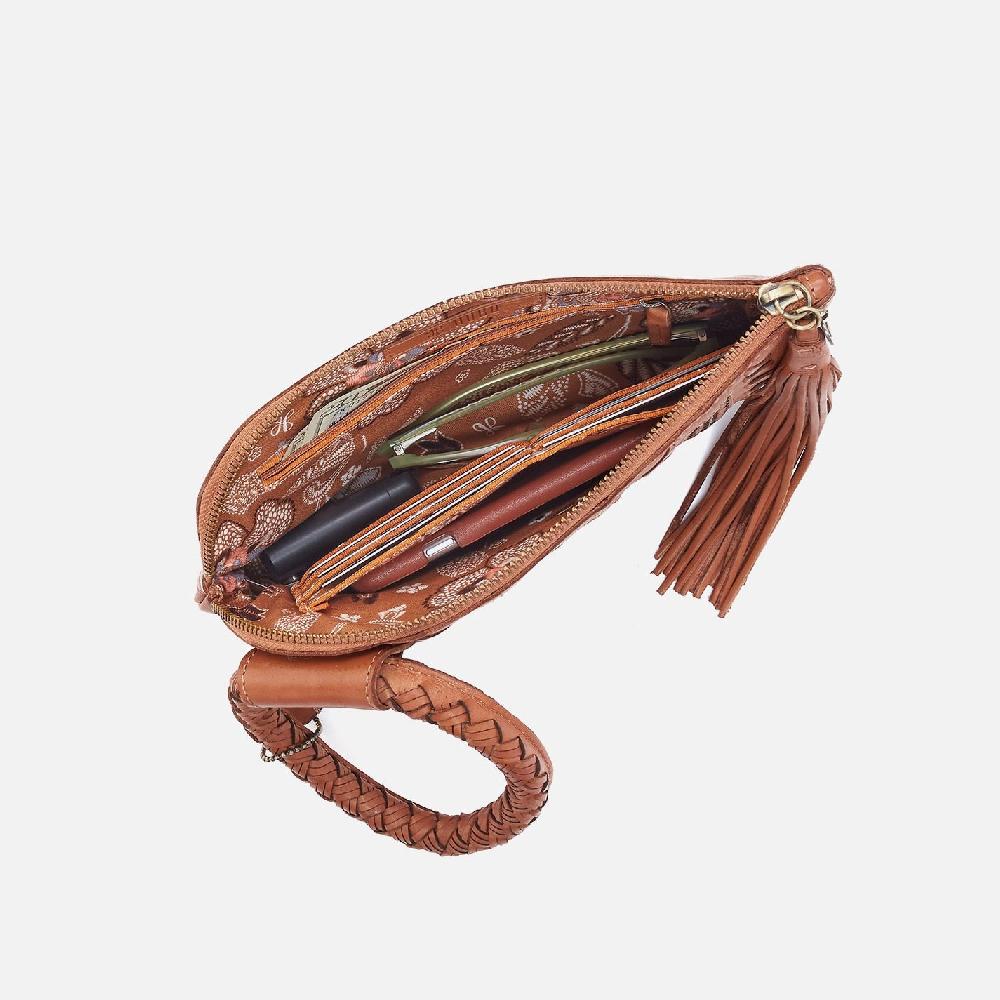 Hobo Sable Wristlet Washed Leather| Harvest Wheat