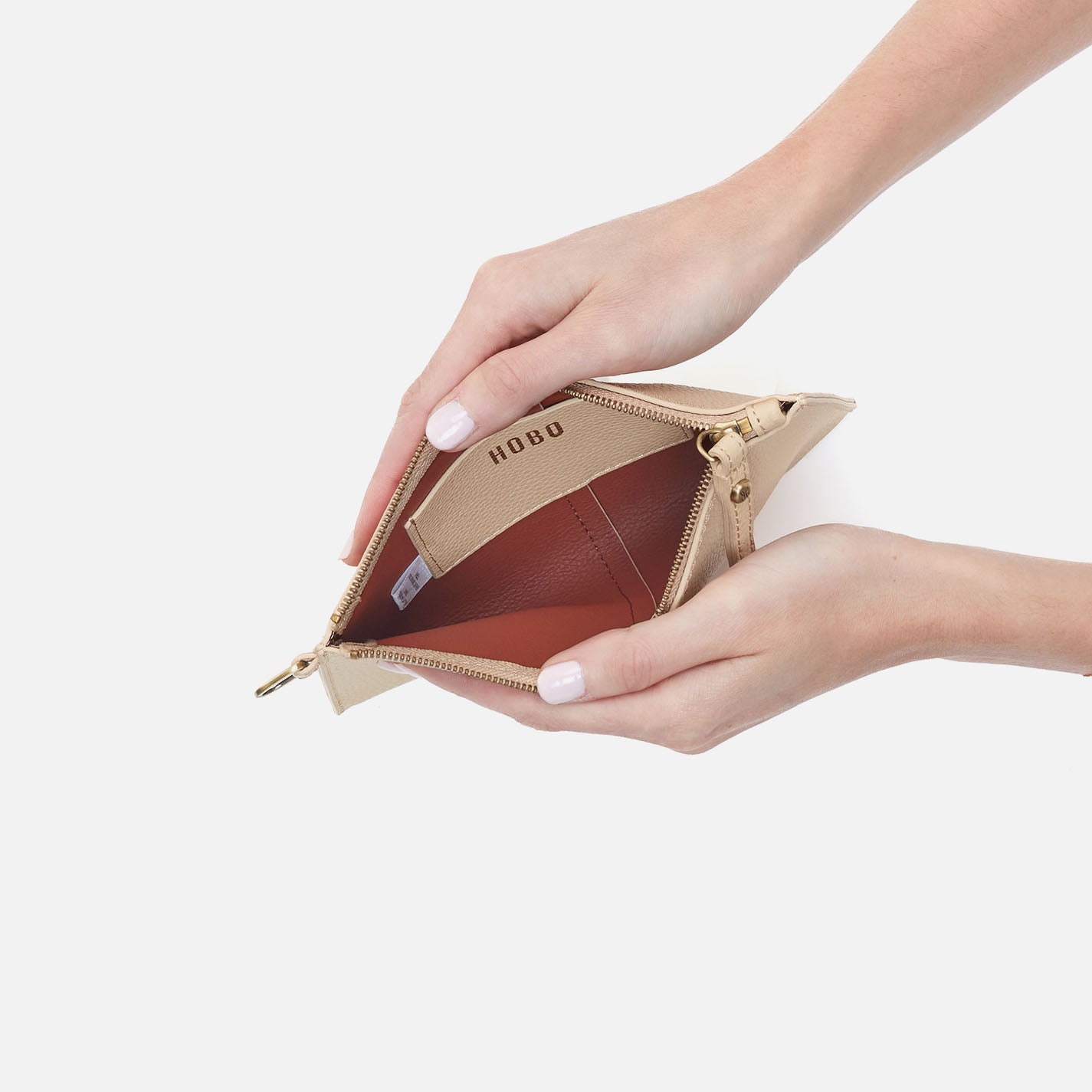 Hobo Vida Small Pouch Micro Pebbled Leather| Almond