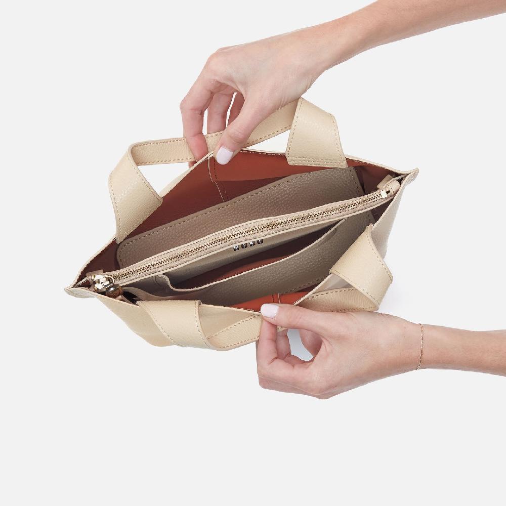Hobo Vida Small Tote Micro Pebbled Leather| Almond