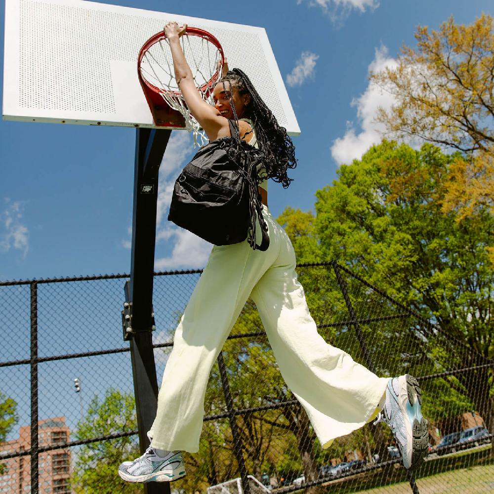 Hobo Life'S A Cinch Backpack CaRefiber Recycled Nylon| Jet