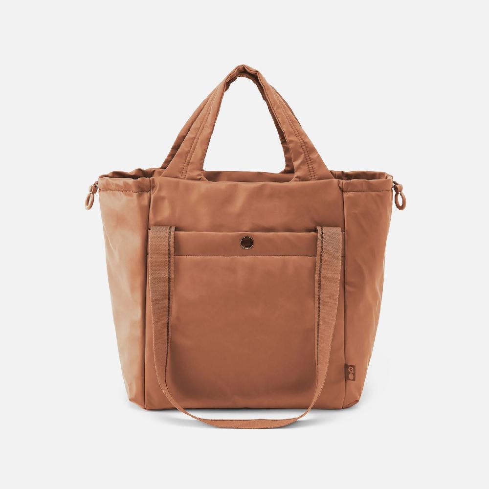 hobo Places To Go Tote CaRefiber recycled nylon| Dune