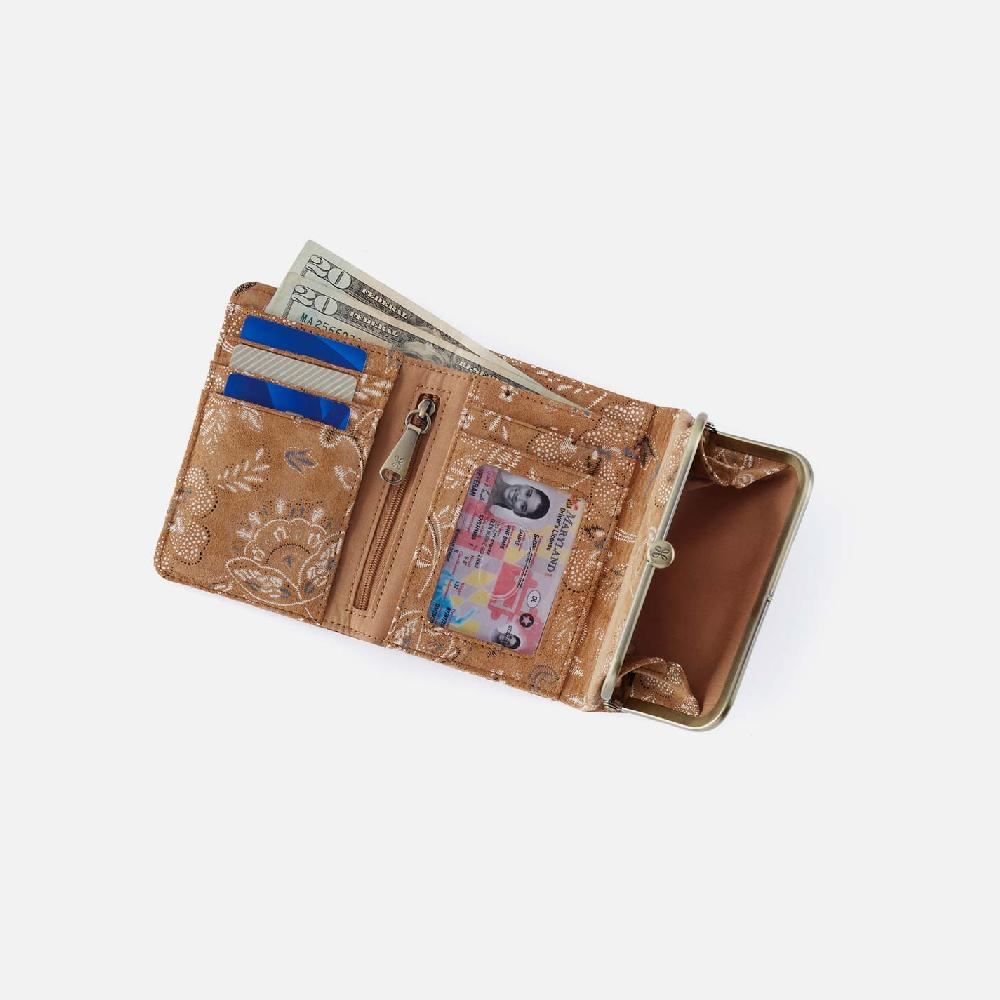 Hobo Robin Compact Wallet Printed Leather| Country Road Bloom