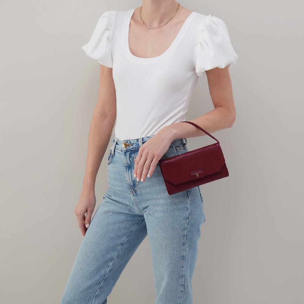 Hobo Romy Wallet Crossbody Polished Leather| Saddleberry