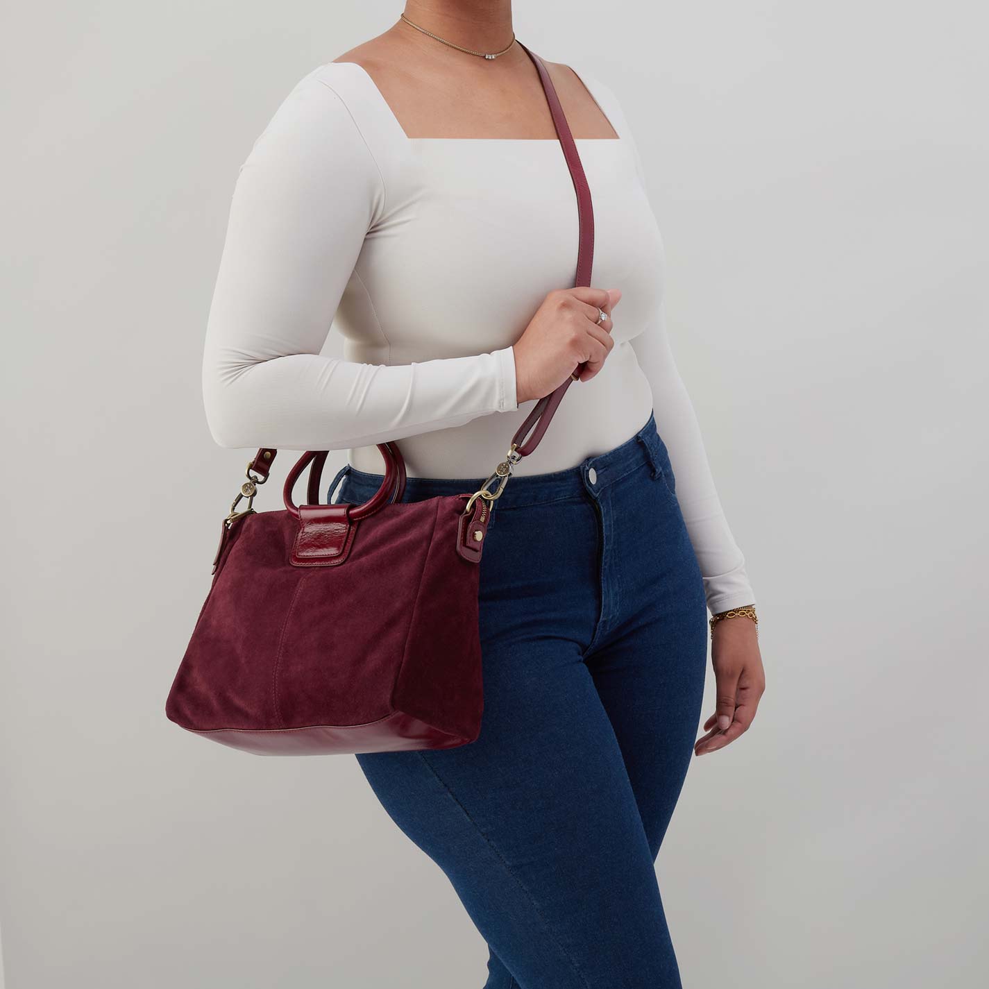 Hobo Sheila Medium Satchel Suede Leather| Prairie Garnet