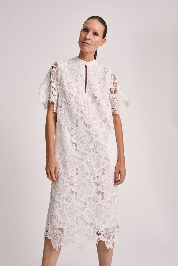 hofmann copenhagen Clothilde Dress-White $159.75 $463.58 SAVE 65% Size 36 34 Variant sold out or unavailable 36 Variant sold out or unavailable 38 Variant sold out or unavailable 40 Variant sold out or unavailable 42 Variant sol