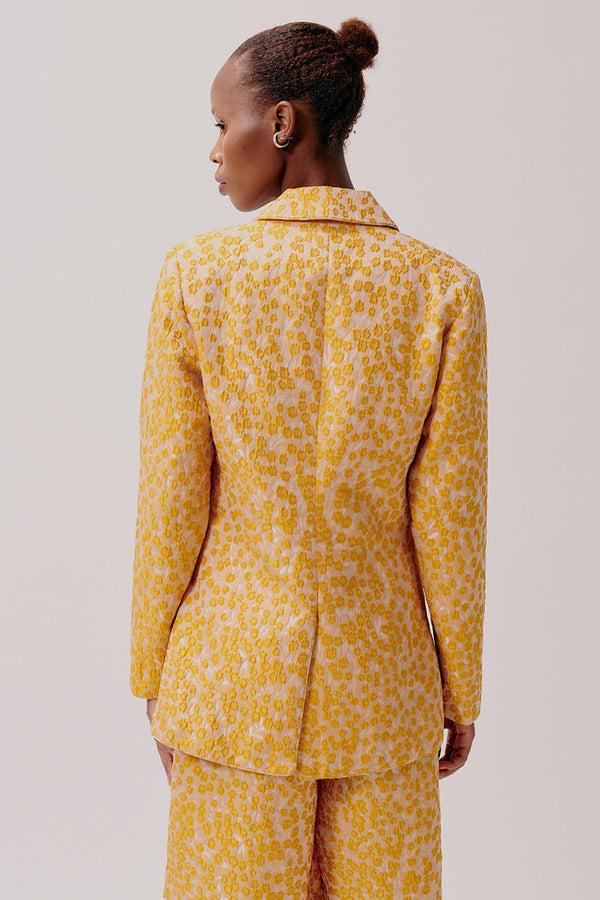 Hofmann Copenhagen Doris Blazer $116.00 $338.00 SAVE 65% Size 40 34 Variant Sold Out Or Unavailable 36 Variant Sold Out Or Unavailable 38 Variant Sold Out Or Unavailable 40 Variant Sold Out Or Unavailable 34 36 38 40 − + Addin