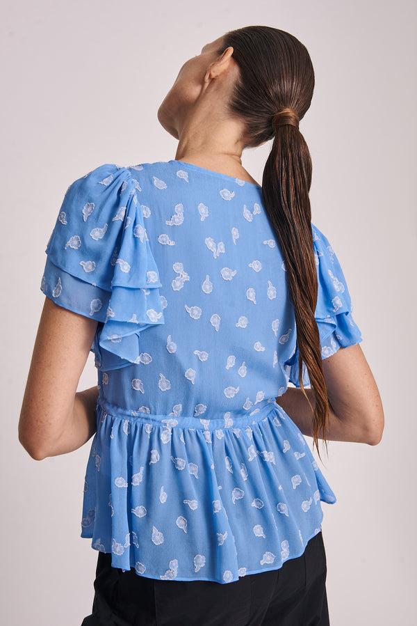 Hofmann Copenhagen Elle Shirt-Hydrangea Blue $95.79 $287.68 SAVE 66% Size 36 34 Variant Sold Out Or Unavailable 36 Variant Sold Out Or Unavailable 38 Variant Sold Out Or Unavailable 40 Variant Sold Out Or Unavailable 42 Variant