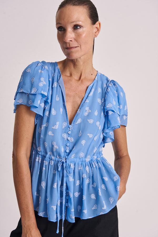 hofmann copenhagen Elle Shirt-Hydrangea Blue $95.79 $287.68 SAVE 66% Size 36 34 Variant sold out or unavailable 36 Variant sold out or unavailable 38 Variant sold out or unavailable 40 Variant sold out or unavailable 42 Variant