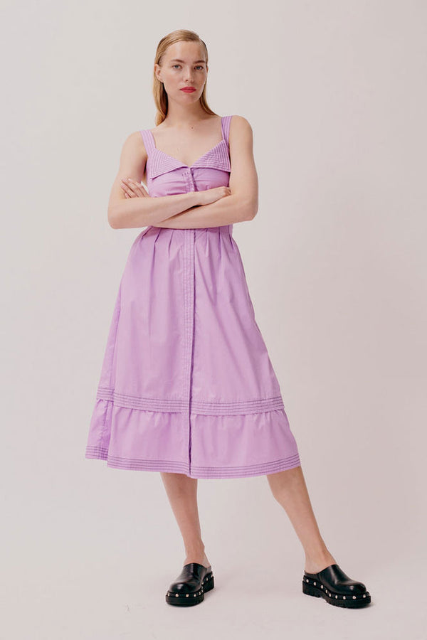 hofmann copenhagen Ines Dress $105.00 $303.00 SAVE 65% Size 36 36 Variant sold out or unavailable 38 Variant sold out or unavailable 40 Variant sold out or unavailable 36 38 40 − + Adding to Cart Added to Cart Add to Cart •