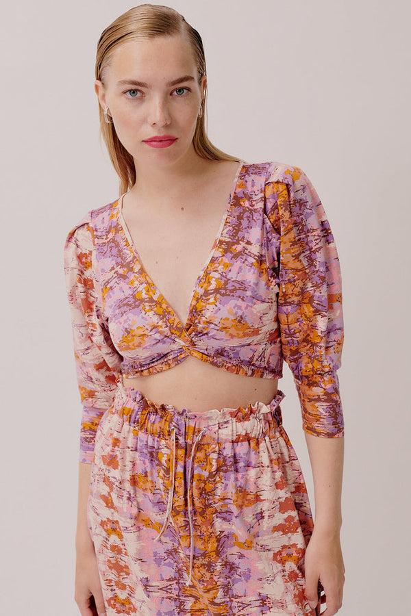 Hofmann Copenhagen Kira Top $58.00 $116.00 SAVE 50% Size 34 34 Variant Sold Out Or Unavailable 36 Variant Sold Out Or Unavailable 38 Variant Sold Out Or Unavailable 40 Variant Sold Out Or Unavailable 34 36 38 40 − + Adding To