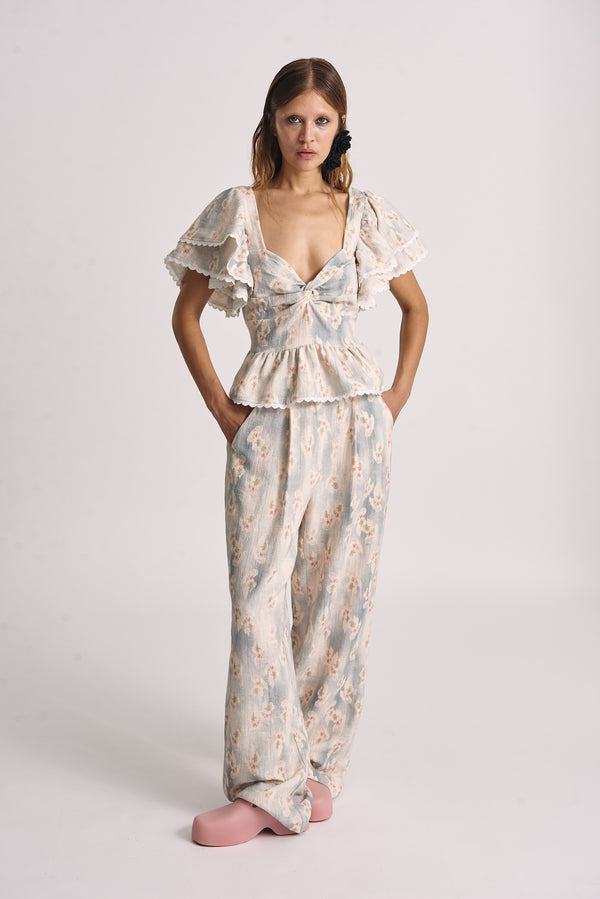 Hofmann Copenhagen Mika Top Blue Sky $143.76 $383.63 SAVE 62% Size 34 34 Variant Sold Out Or Unavailable 36 Variant Sold Out Or Unavailable 38 Variant Sold Out Or Unavailable 40 Variant Sold Out Or Unavailable 42 Variant Sold Ou