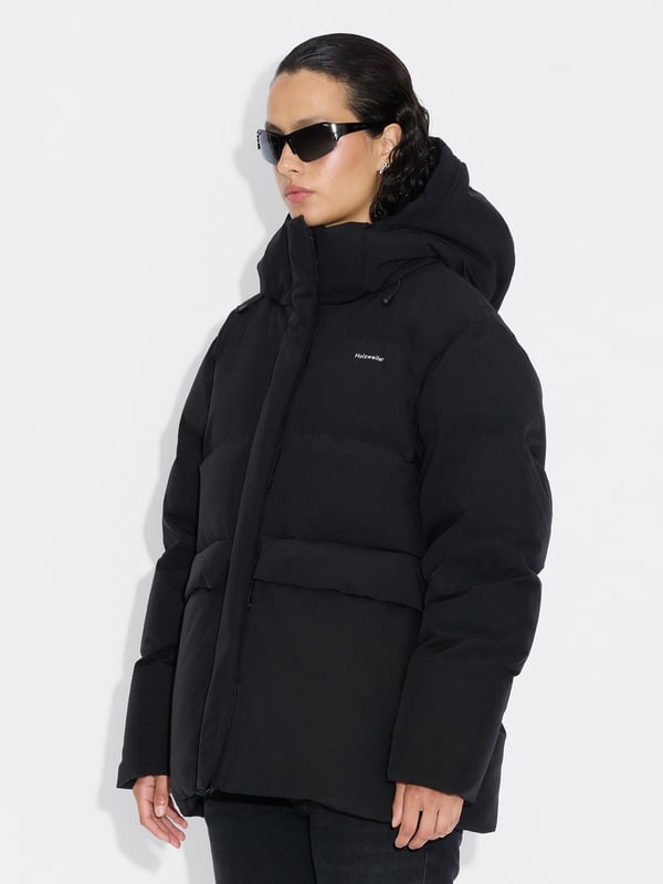 Holzweiler Besseggen Down Jacket Black