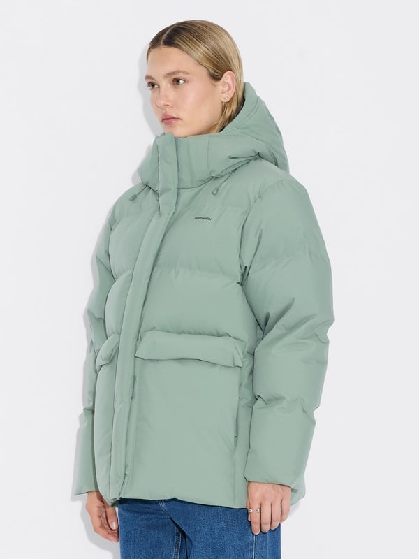 Holzweiler Besseggen Down Jacket Green
