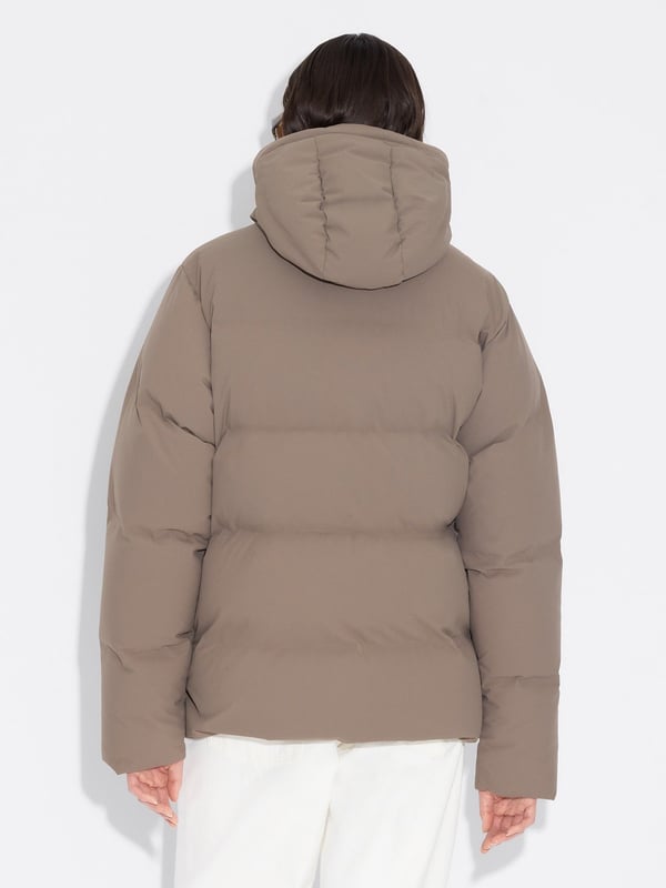 Holzweiler Besseggen Down Jacket Taupe