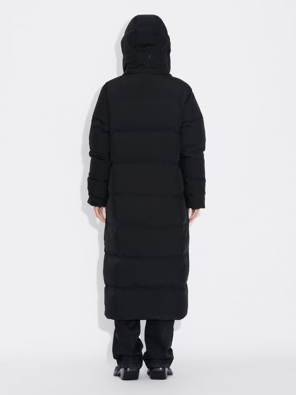 Holzweiler Glittertind Down Jacket Black